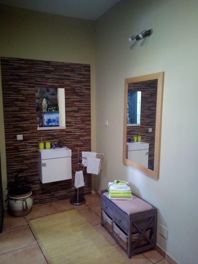 Casa Da Adega Appartement Machico  Buitenkant foto